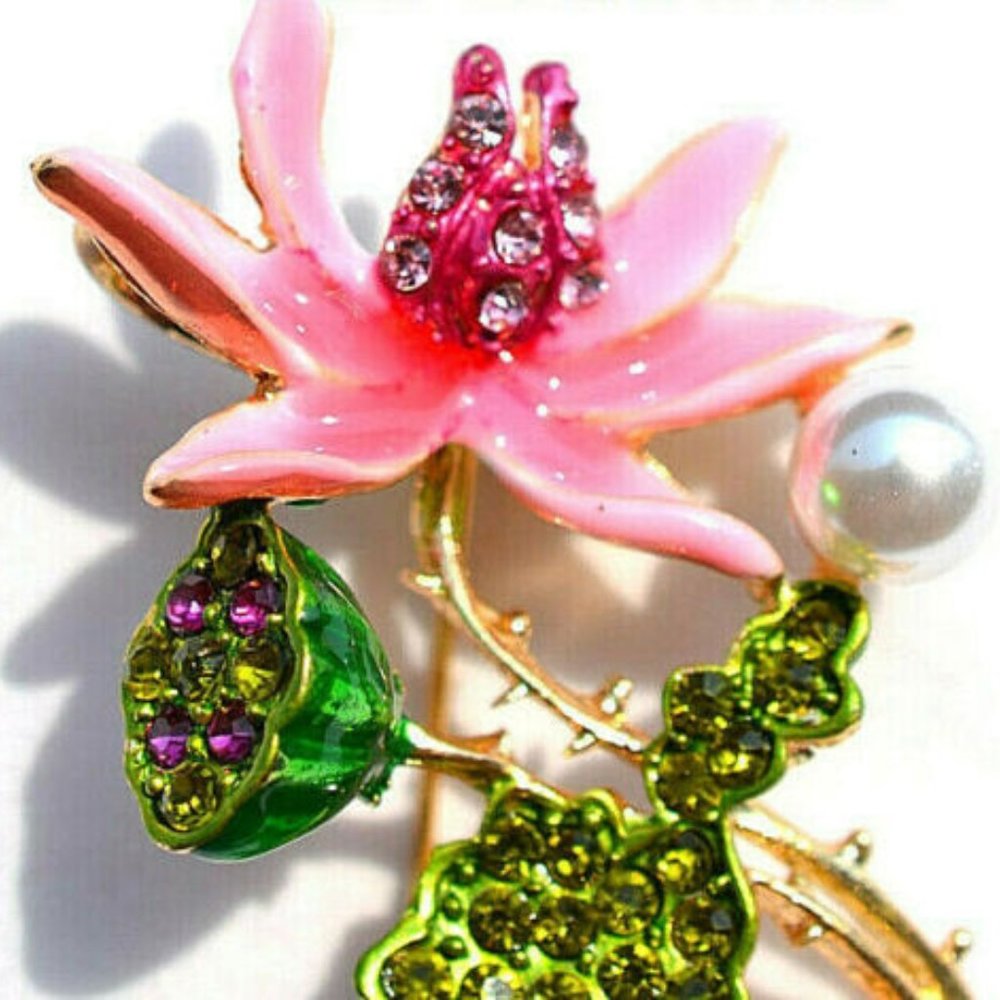 Hot Pink ORCHID Lotus Pearl Flower Pendant Brooch - Picture 2 of 8